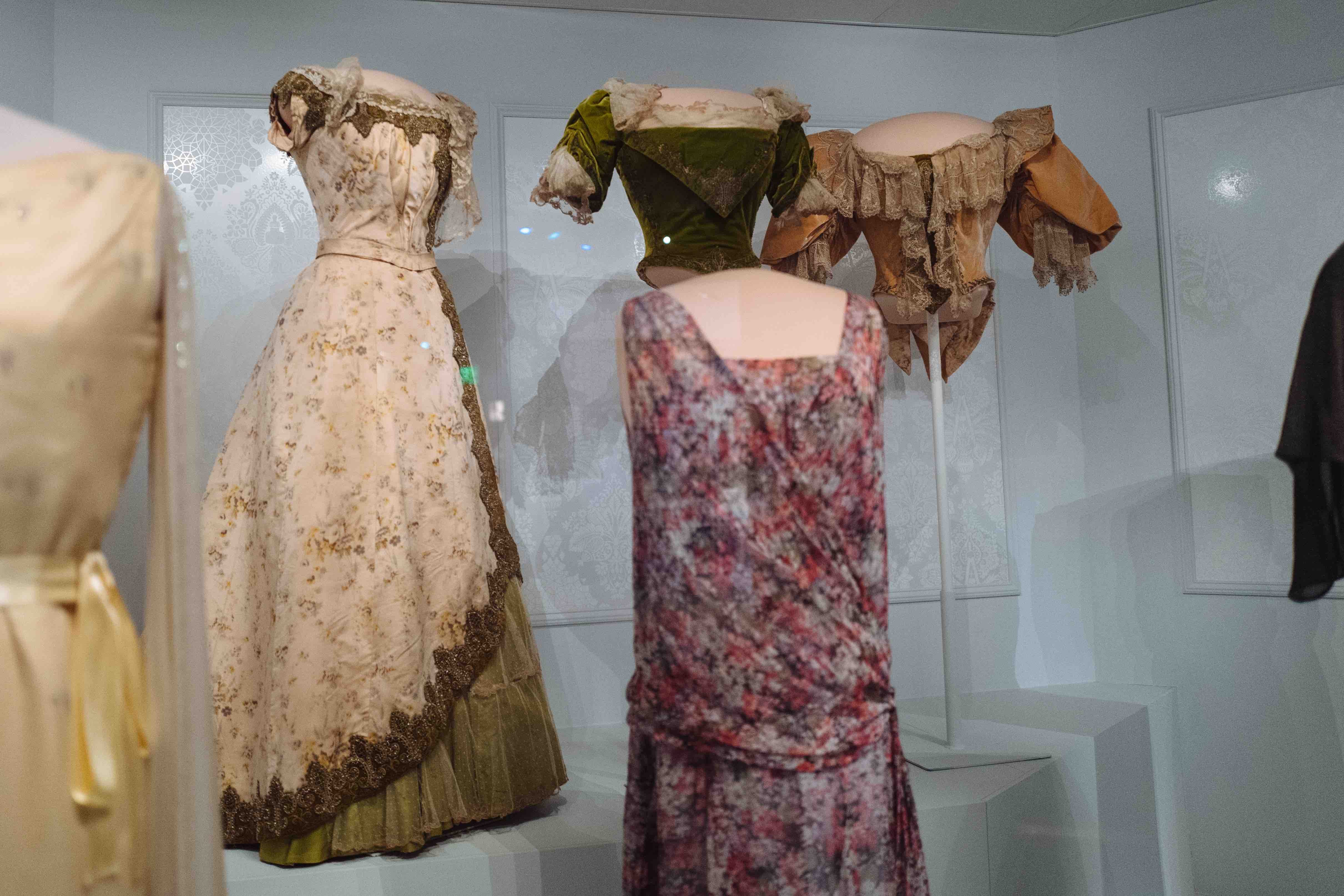 Smithsonian first lady dresses outlet