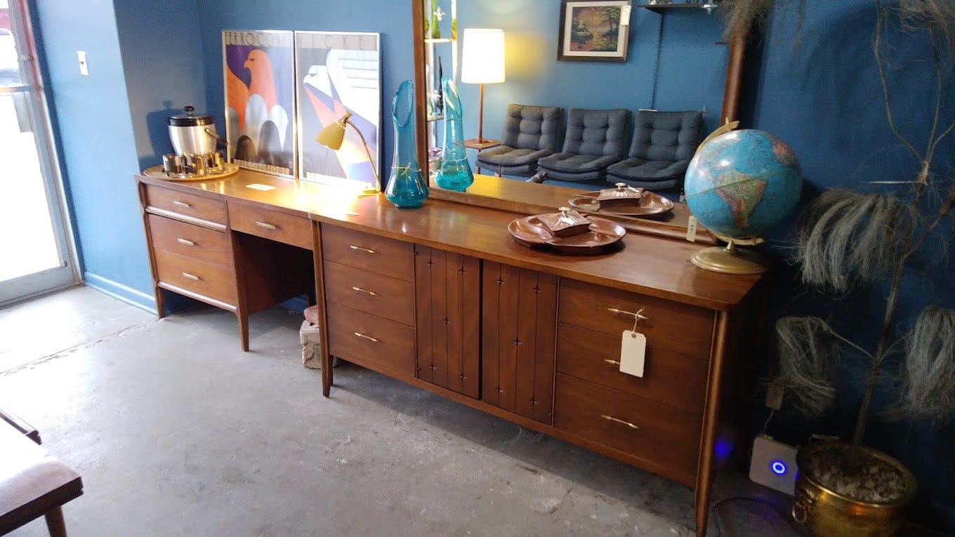 12 Thrift & Vintage Stores In Tulsa You Must Visit