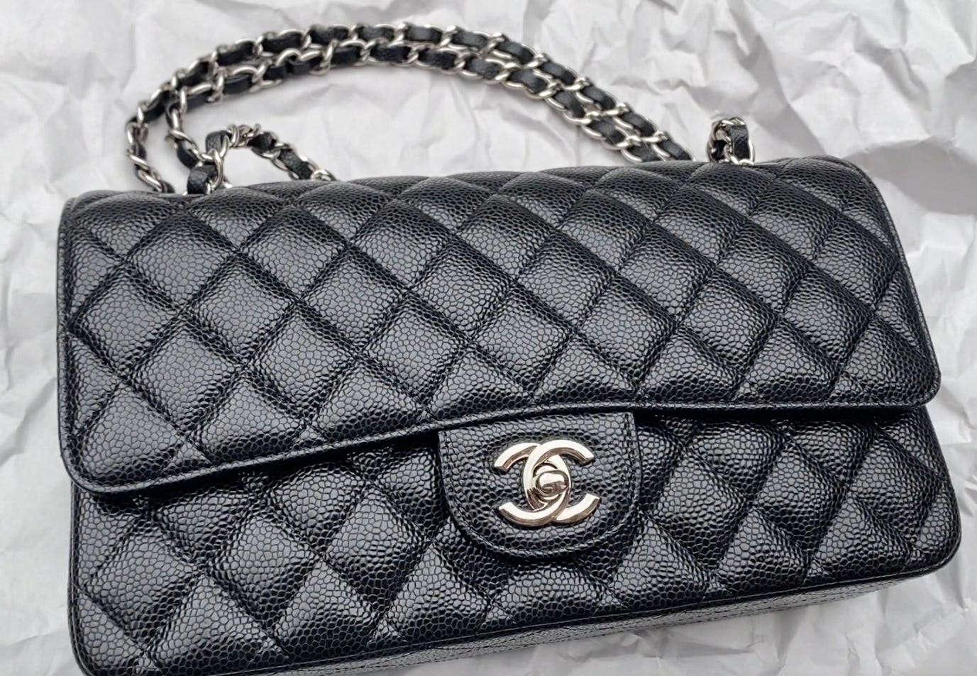 Faux chanel 2025 bag
