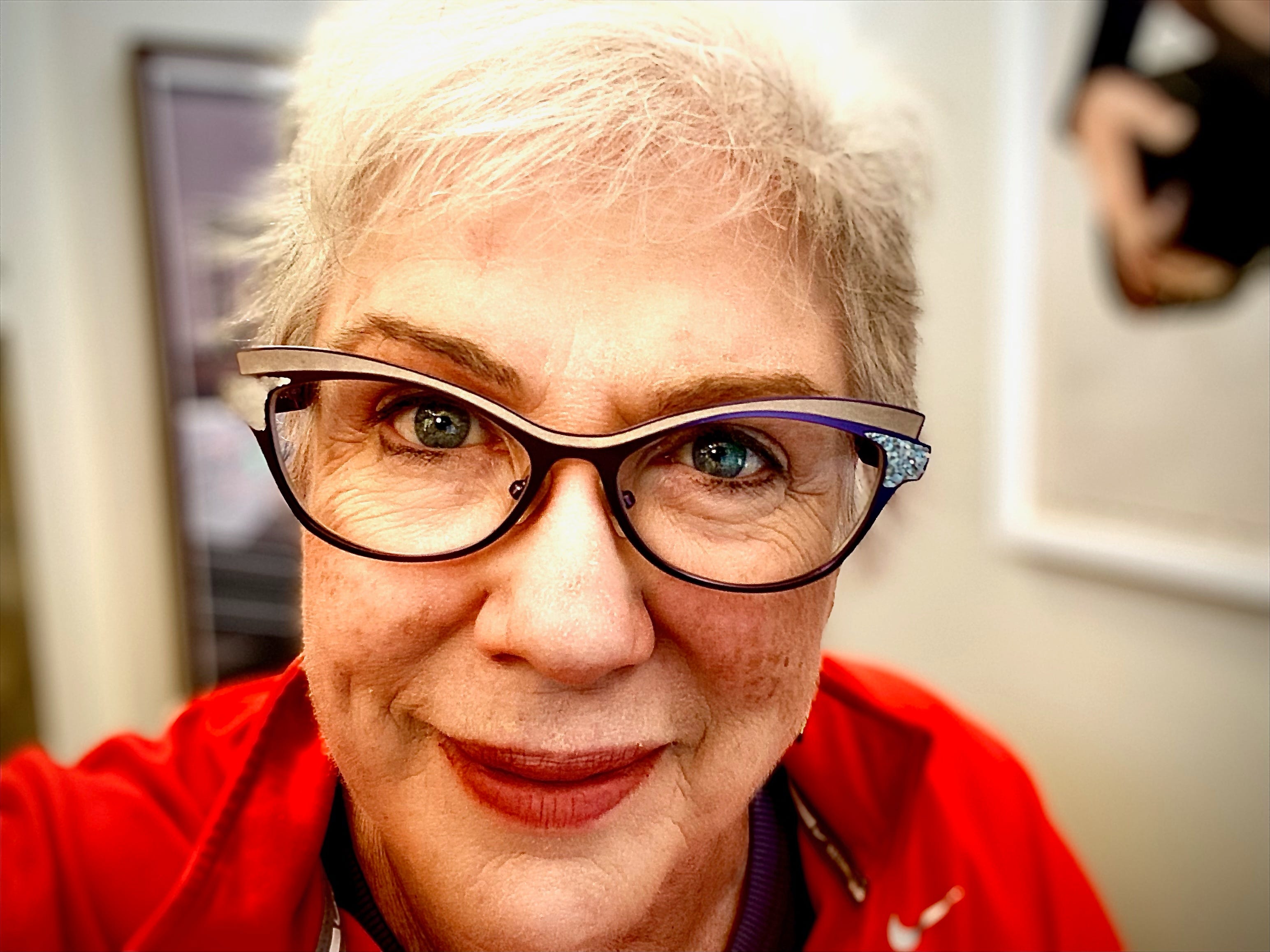 Unexpected Twist! Julie Sweeney Roth'S Post Divorce Life - gwribzd