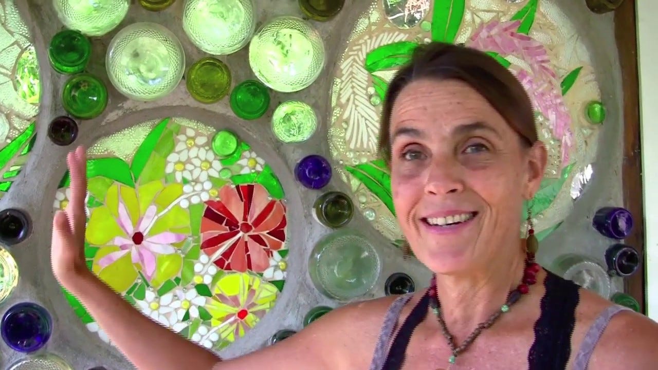 Crea’s Art Red Feather Studios