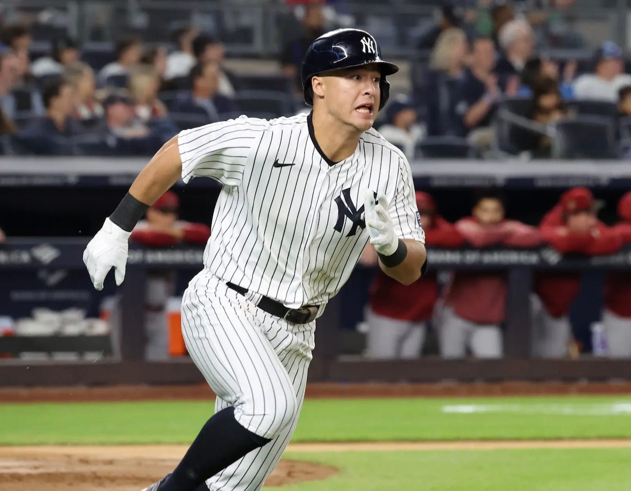 MLB Hot Stove Noontime Lunch Yankees Anthony Volpe wants veteran