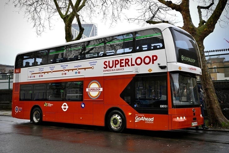 A Bakerloop bus