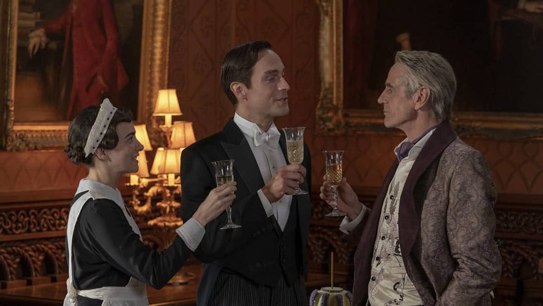 Watchmen on HBO season 1 premiere review: It’s Summer and We’re Running Out of Ice