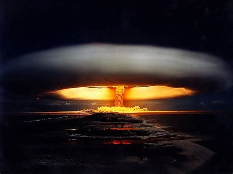 Mushroom Cloud Wallpapers - Top Free Mushroom Cloud Backgrounds ...