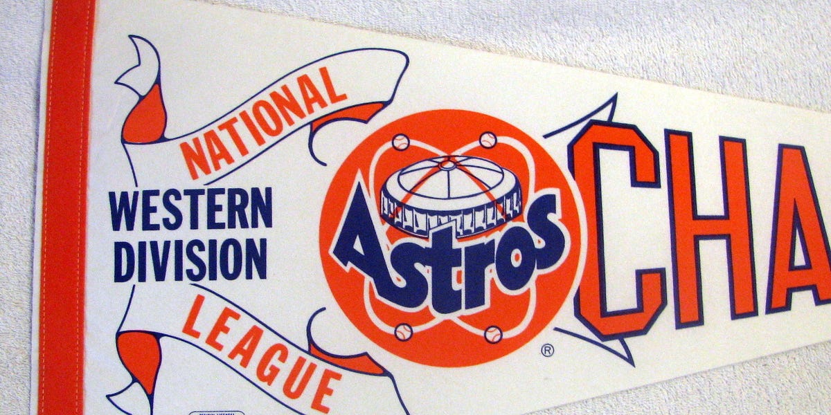 Houston, TX, USA. 16th Aug, 2015. Members of the Houston Astros