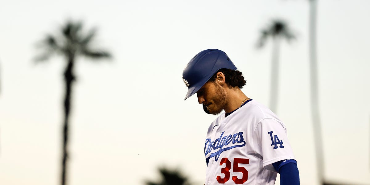 Dodgers News: Cody Bellinger Calls Throw To Third Base Against