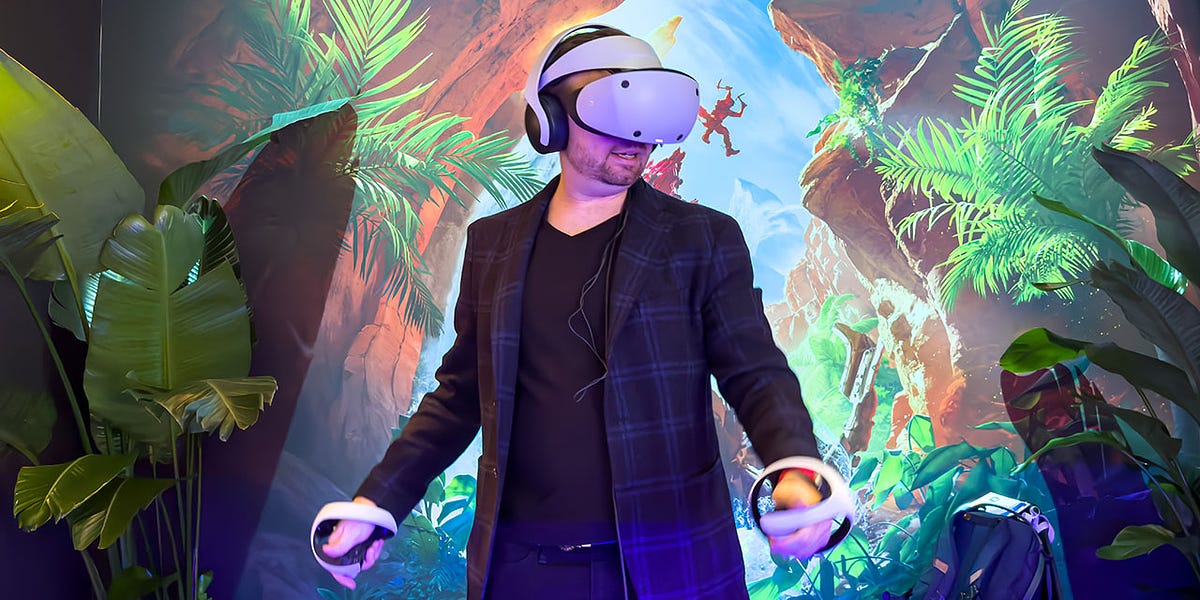 PlayStation VR Is My Favorite New Party Trick