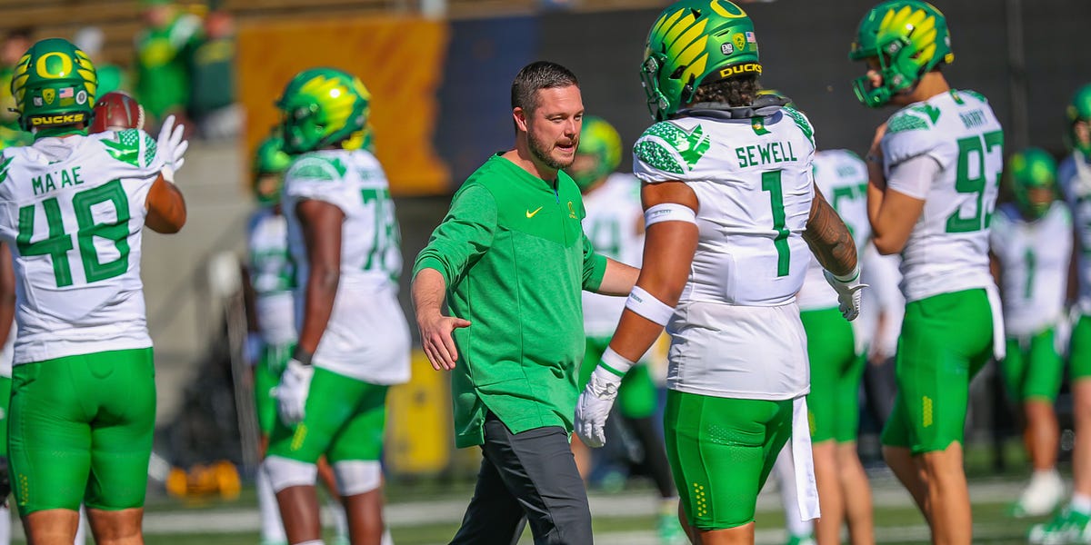 Canzano: Mailbag deals with Oregon Ducks playoff fate, hardships, and Pac-12 expansion