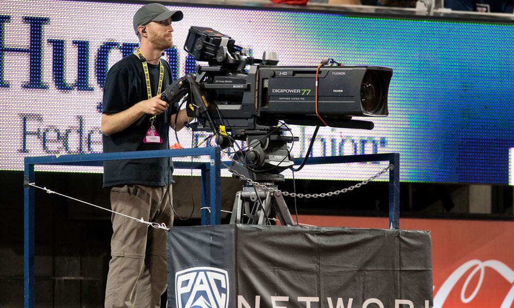 Canzano: Pac-12 Conference gets a much-needed win