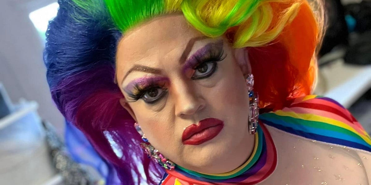 WATCH: Drag queen middle school teacher makes sexual comments to children at drag event