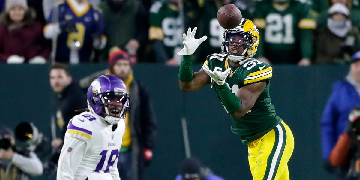 Vikings at Packers Game Observations: Slip Ups on Field Mean No. 1 Seed  Slides Away