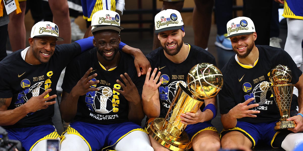 By the Numbers: The 10 Best NBA Teams of All-Time - 7. 2015-16 Golden State  Warriors