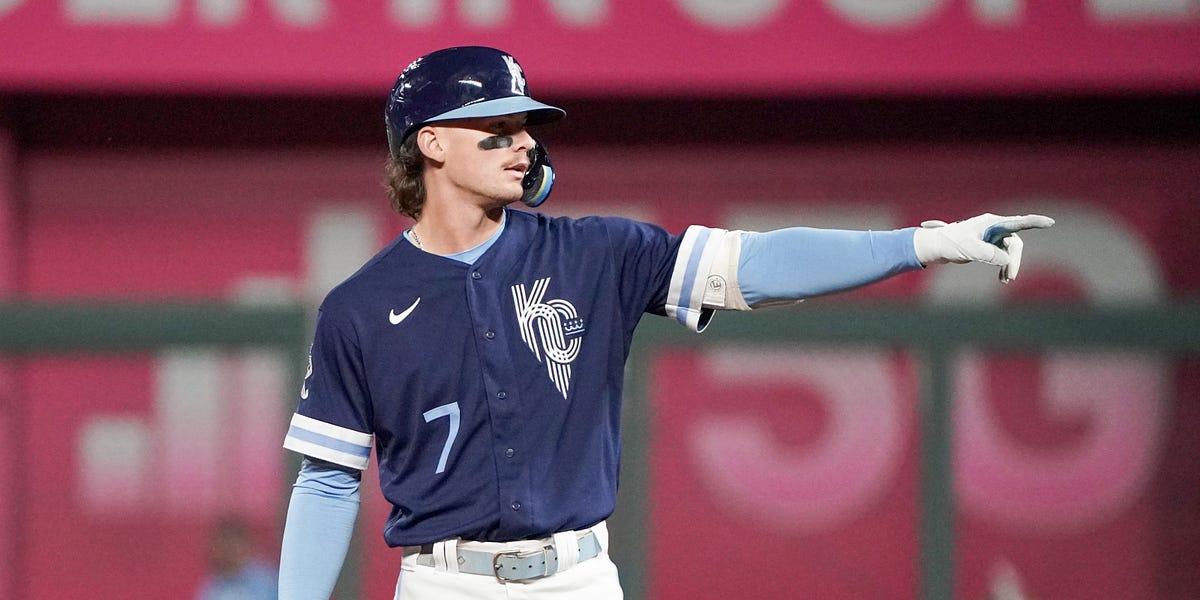 How fast is Bobby Witt Jr.? Royals shortstop puts speed on display