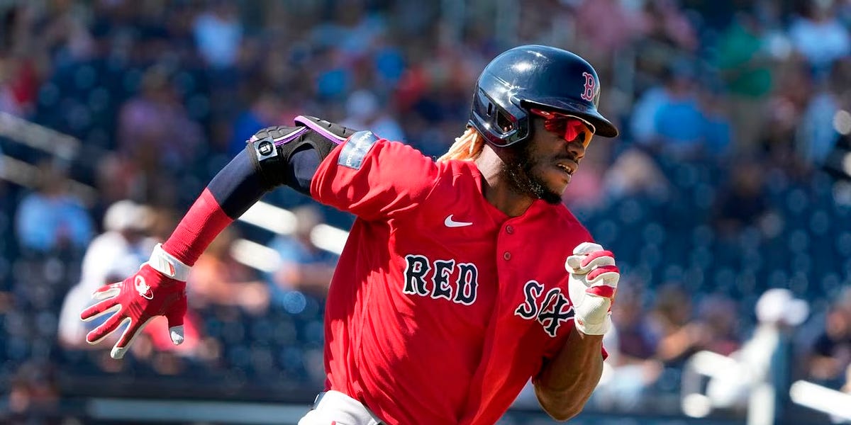 Infielder Bobby Dalbec and catcher Jorge Alfaro headed to