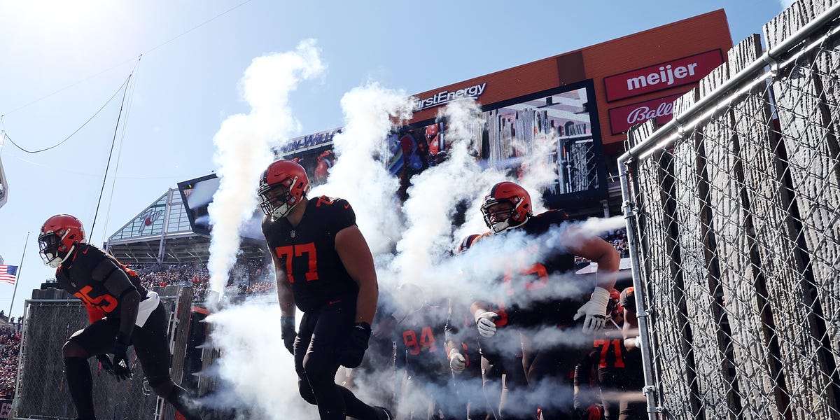 Browns rookie tackle Dawand Jones defends love of football