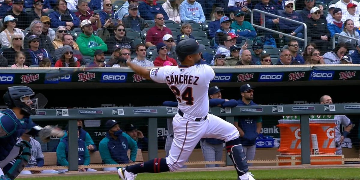 Unsigned Gary Sanchez still has a big fan in Yankees clubhouse 