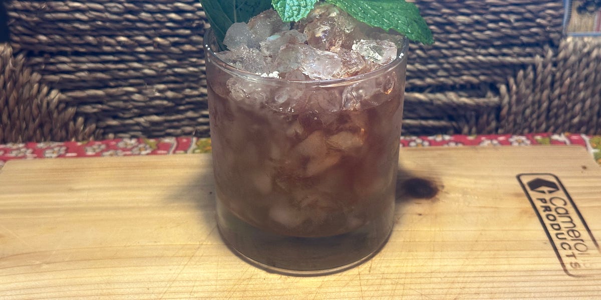 Welcome To Wonkette Happy Hour, With This Week’s Cocktail, The Mint Julep!