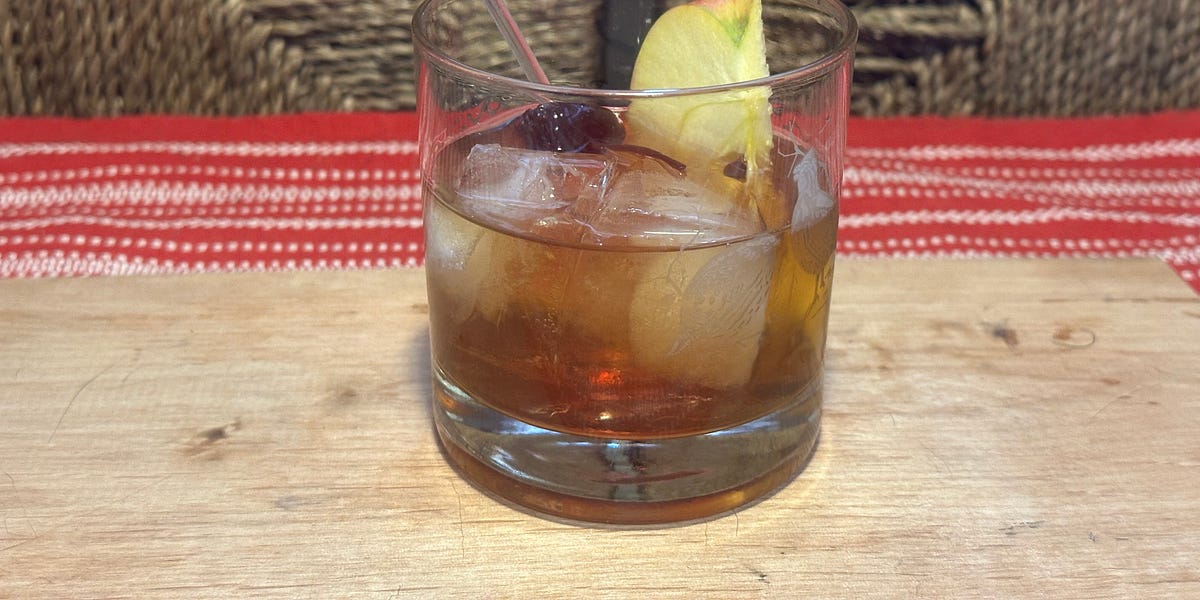 Welcome To Wonkette Happy Hour, With This Week’s Cocktail, The American Gothic! Welcome To Wonkette Happy Hour, With This Week’s Cocktail, The American Gothic!