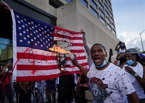 Police Officer Stuck in BLM Nightmare