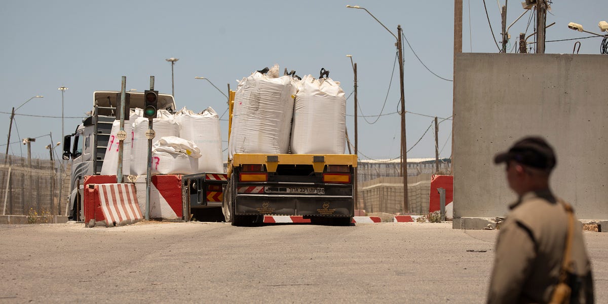 Gaza Security Forces Ambush Gang Accused of Looting Aid with Israeli Support