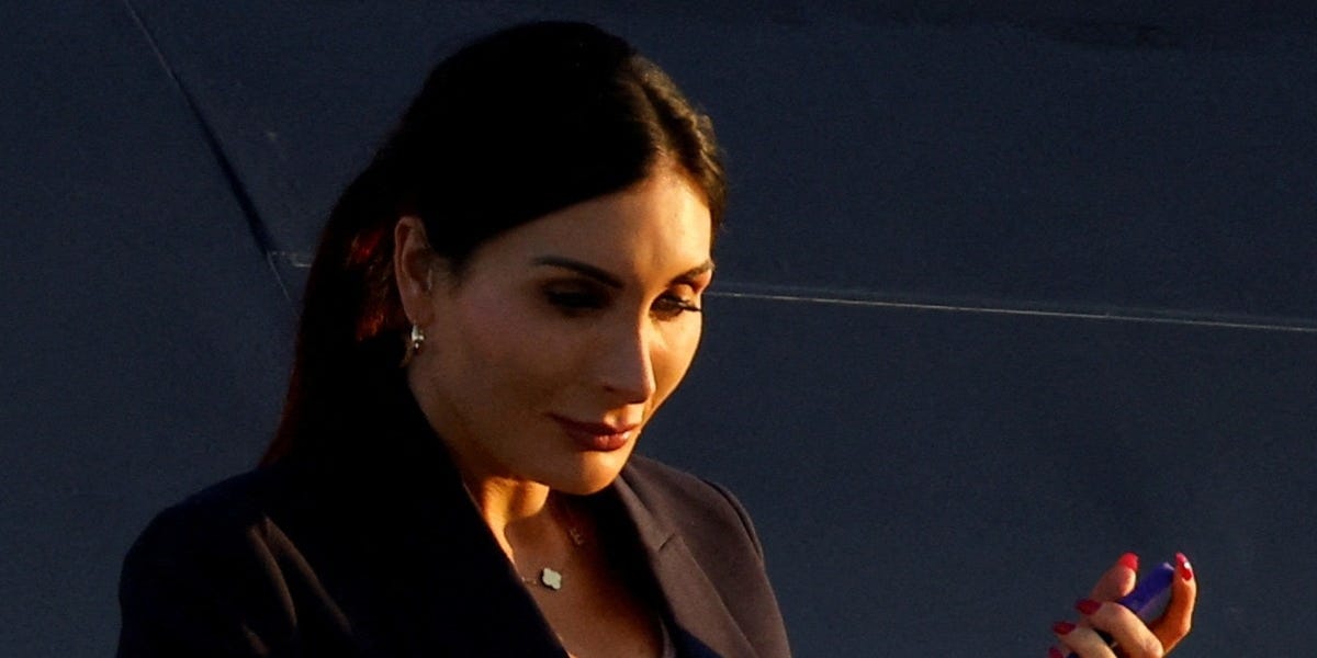 Loomer is Toxic to Trump by John Dewar Gleissner