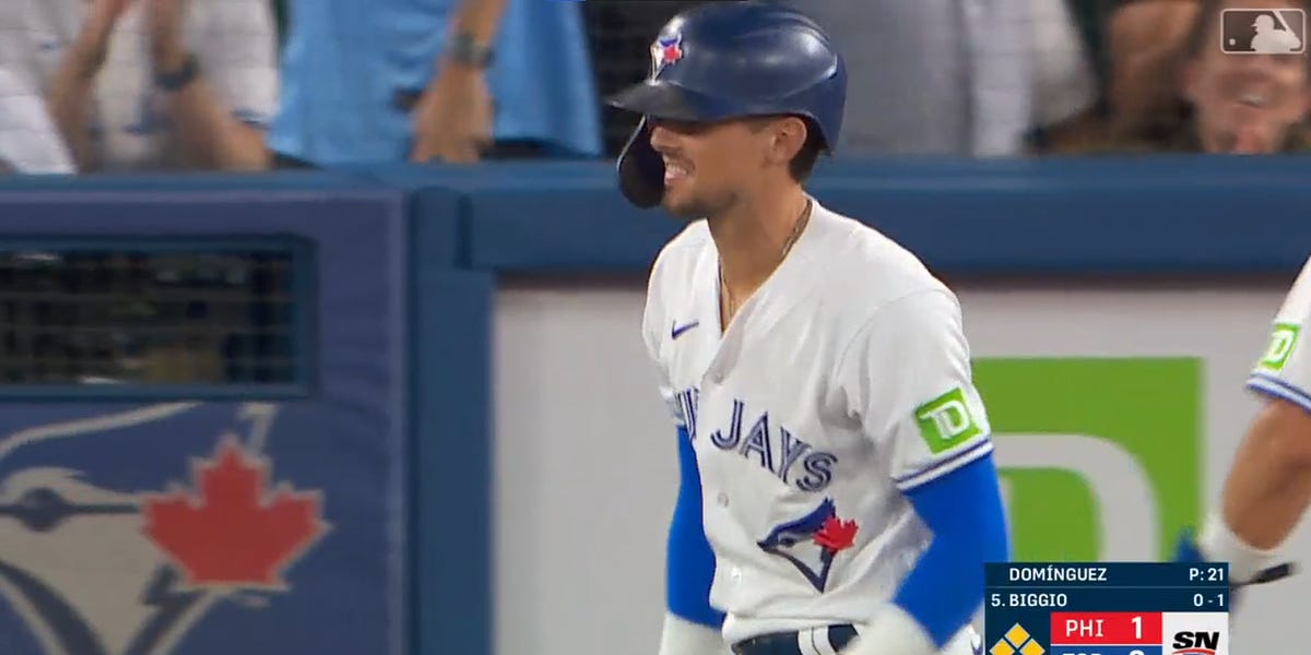Jays' Daulton Varsho showing fans why he's 'a hell of a player