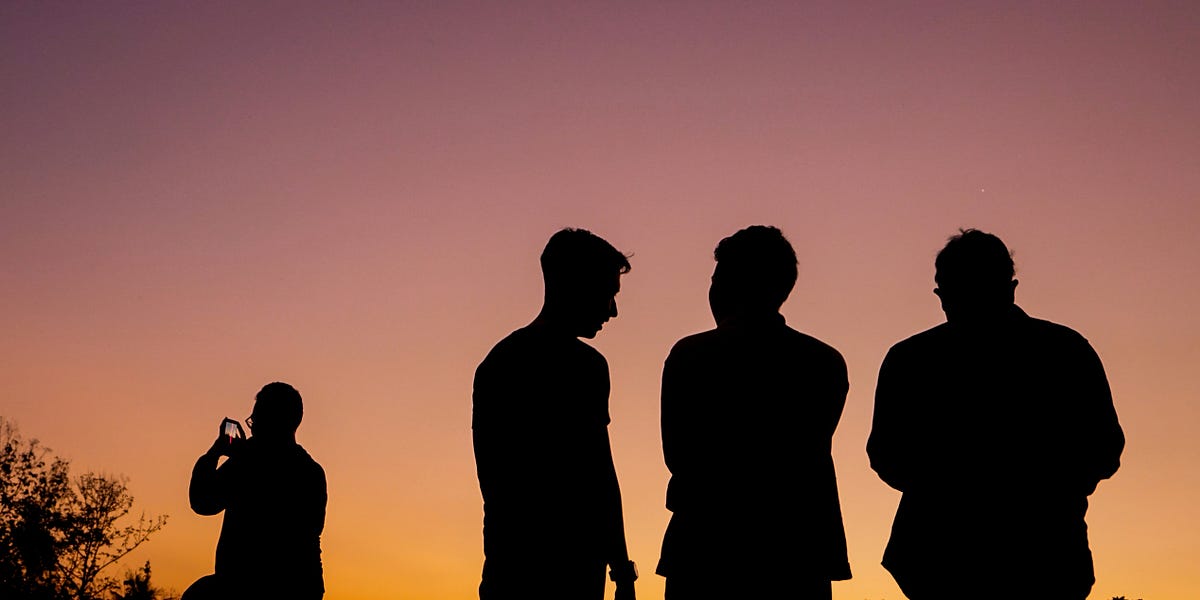 Comments A brief guide to philosophical discussion for nonphilosophers