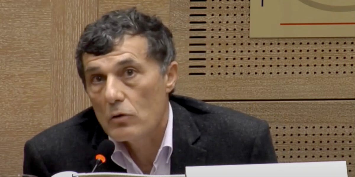 Radiation abusive d'un commissaire enquêteur : l'Etat à l'amende