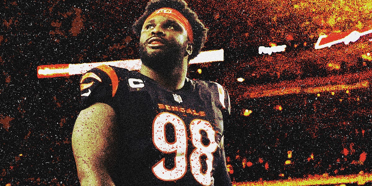 I'm a unique dude:' How Foye Oluokun became the heartbeat of the resurgent  Jags defense