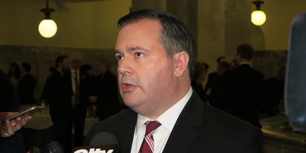 albertapolitics.substack.com