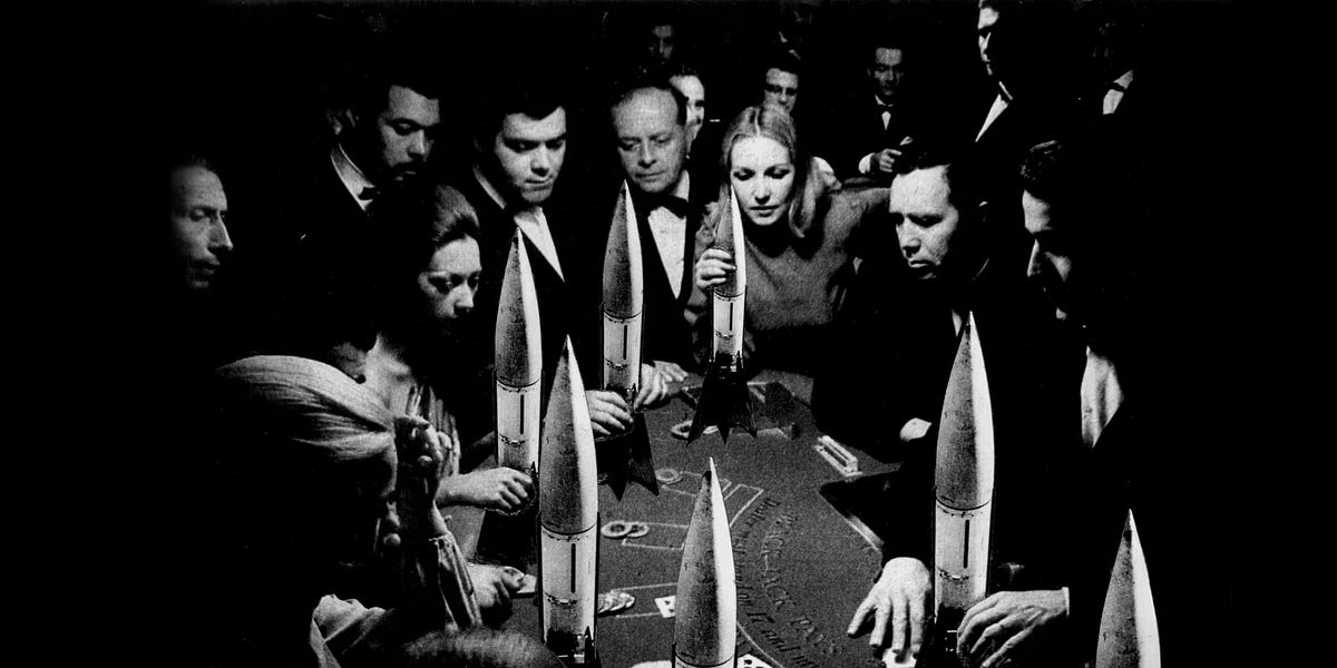 Peter Kennard Archive of Dissent review by Stan Portus