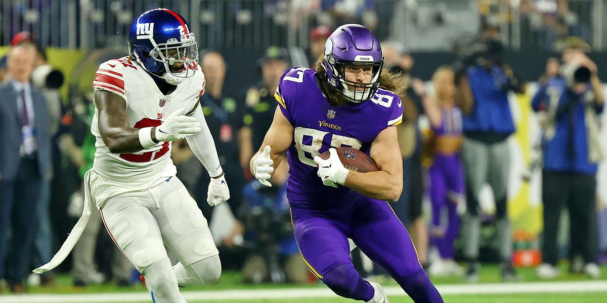 Vikings' T.J. Hockenson reportedly highest-paid TE, Nfl