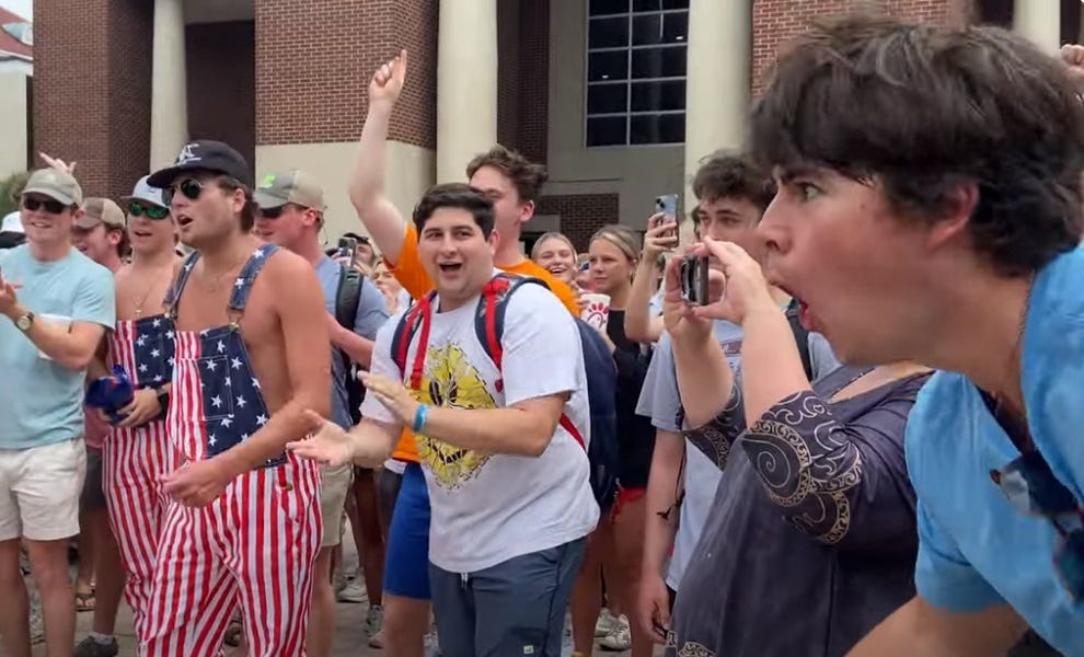 Big Ol’ Mess At Ole Miss – by Doktor Zoom Big Ol’ Mess At Ole Miss – by Doktor Zoom