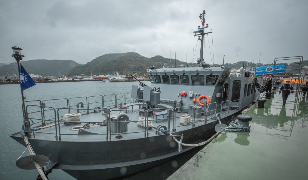 中国は、島に乗るために台湾の港を必要としています