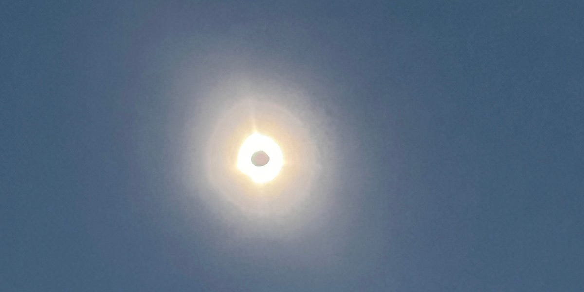 The Eclipse and The Glimpse