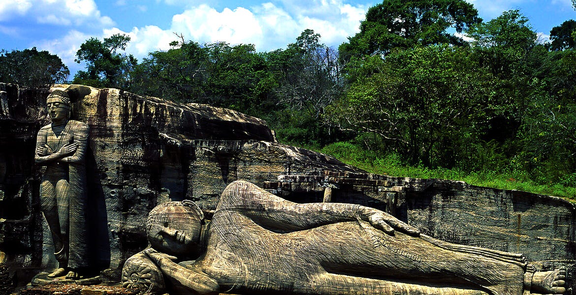 Caste in Buddhist Praxis by Amit Schandillia