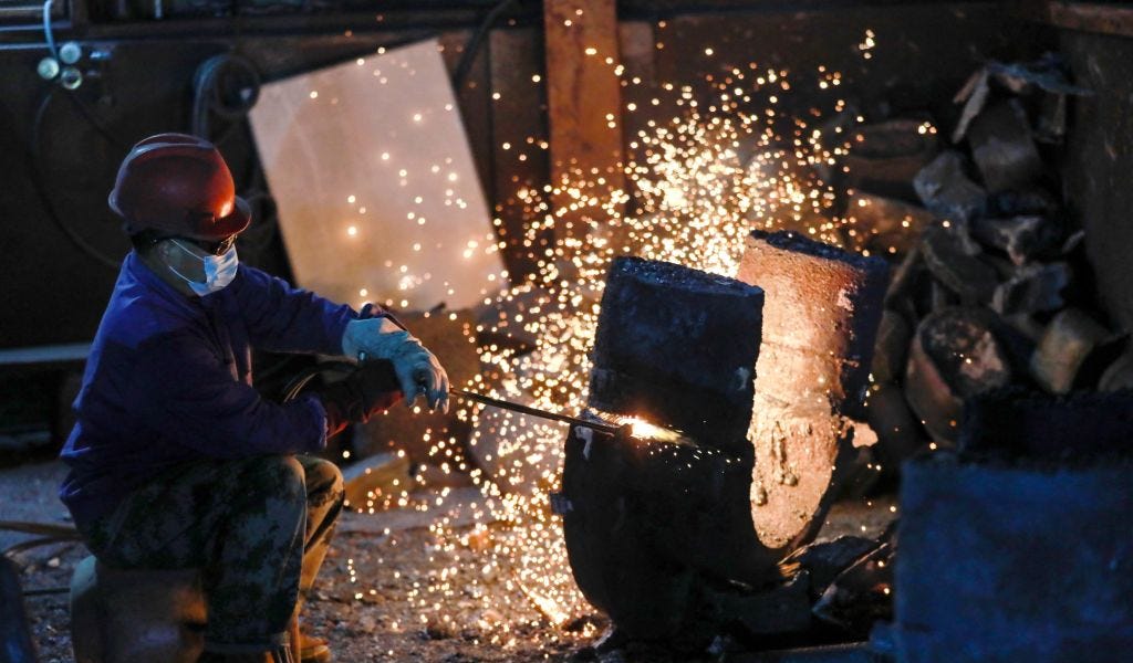 Trump Reinstates Tariffs, Sparking Controversy and Criticism