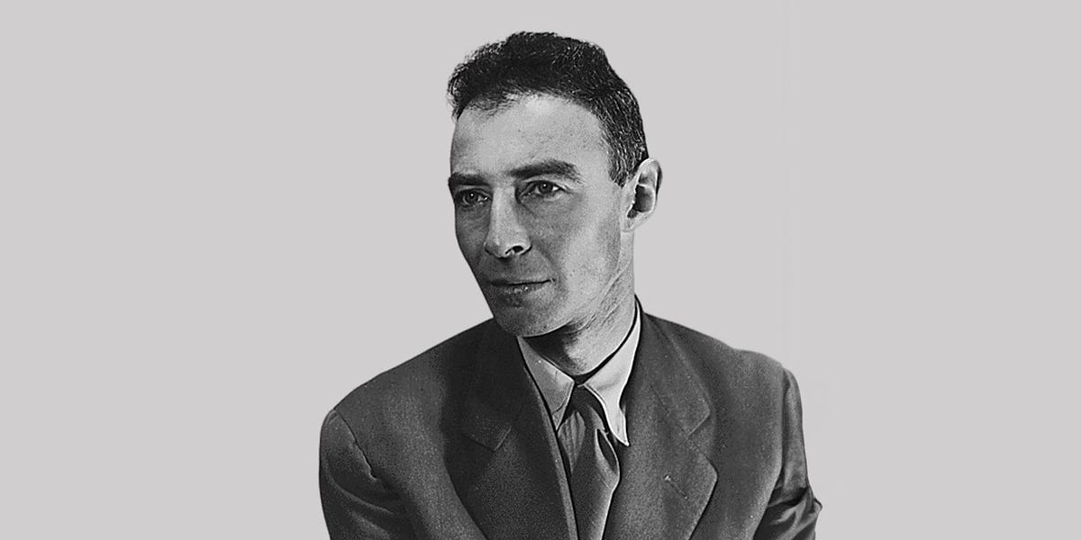 Oppenheimer: un film da vedere, che tratta alla pari scienza ed etica