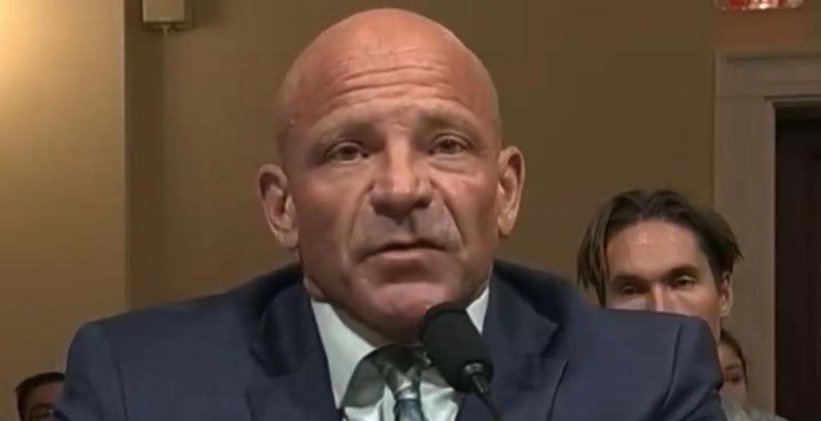 Nothing to See Here: Retired Chief Border Patrol Agent Says Kamala ...