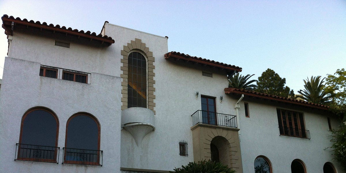 Houses With a Murderous Past