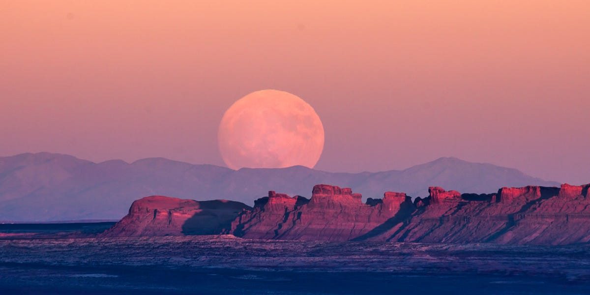 The Supermoon’s Cosmic Influence on Your Life