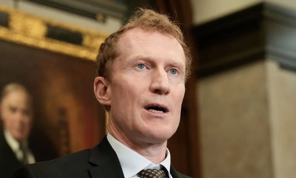 50,000 Students Missing: Trudeau’s Immigration Circus Hits New Low