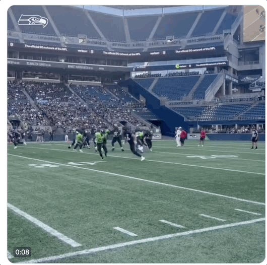 Starters Shine & Other Observations From The Seahawks' Mock Game : r/ Seahawks