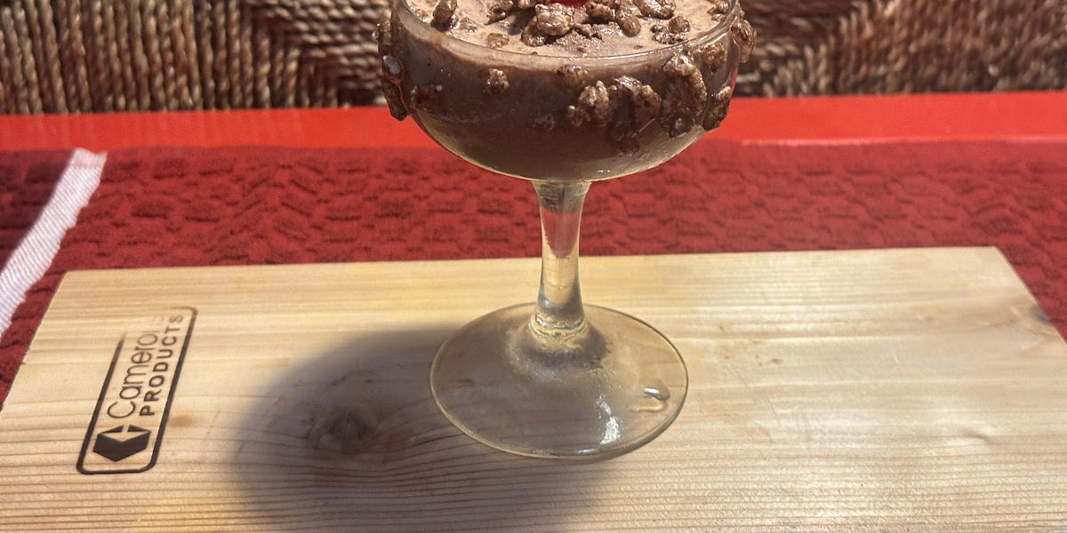 Welcome To Wonkette Happy Hour, With This Week’s Cocktail, The Brandy Alexander! Welcome To Wonkette Happy Hour, With This Week’s Cocktail, The Brandy Alexander!