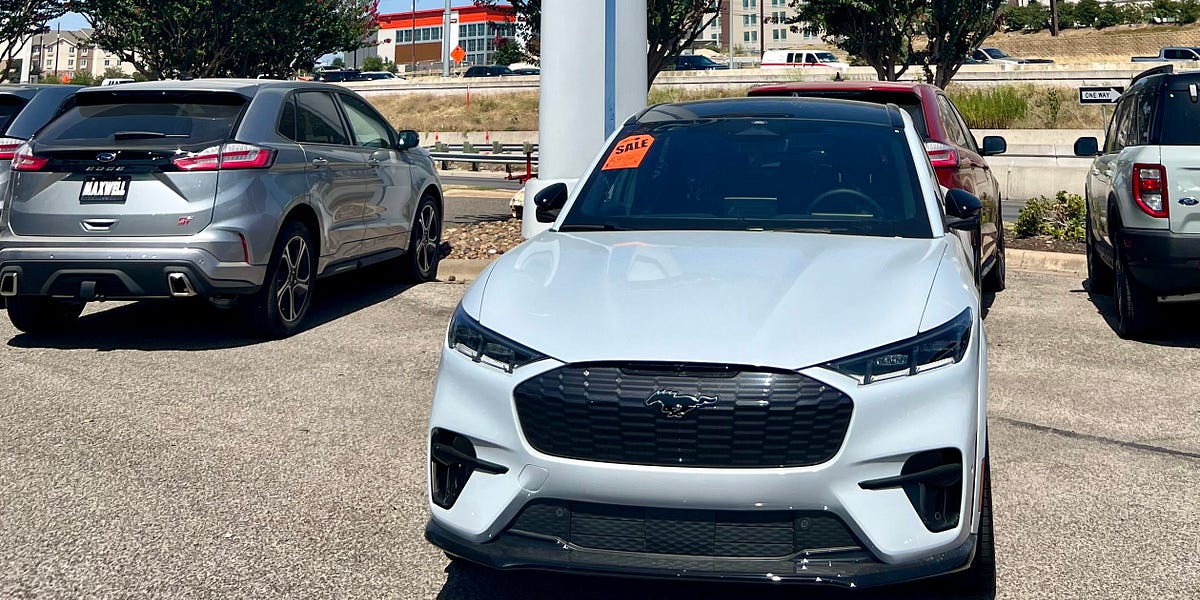 “Green” Jobs At Ford And GM Will Cost Taxpayers As Much As $7.7 Million Each