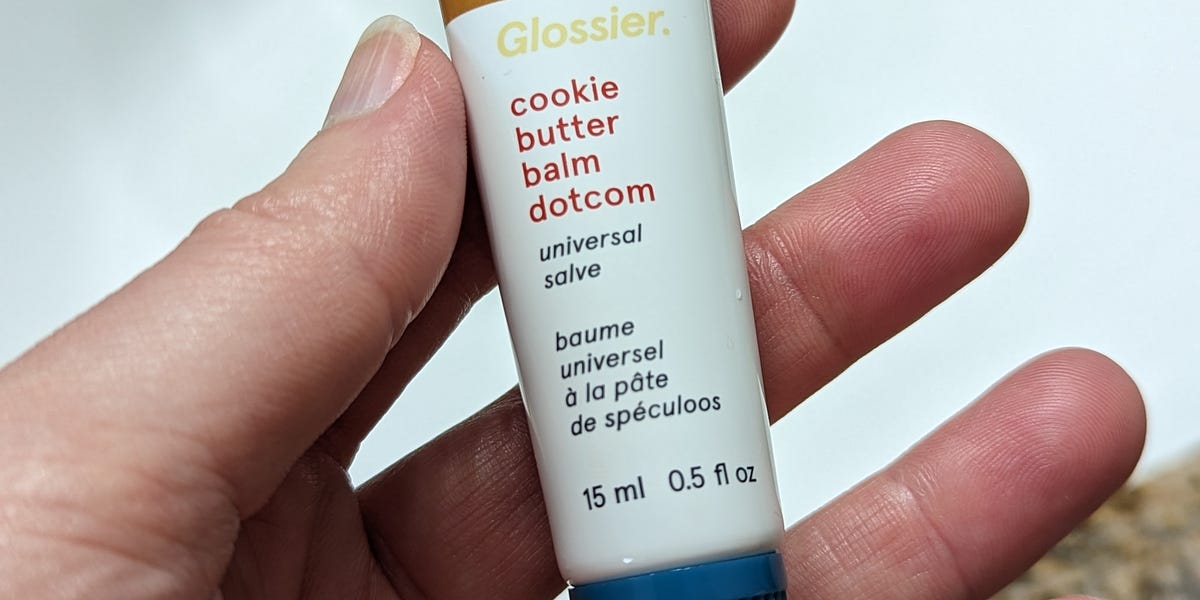 Glossier has brought back their limited edition Balm Dotcoms in Cookie  Butter and Hot Cocoa. You can get them now at Glossier.com for $14