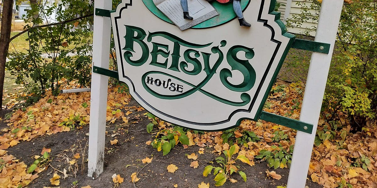 Ten tips for the perfect* staycation