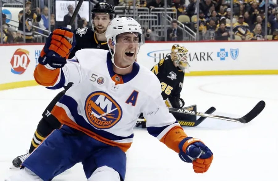 Brock Nelson pulls his own tooth out during Islanders' loss to