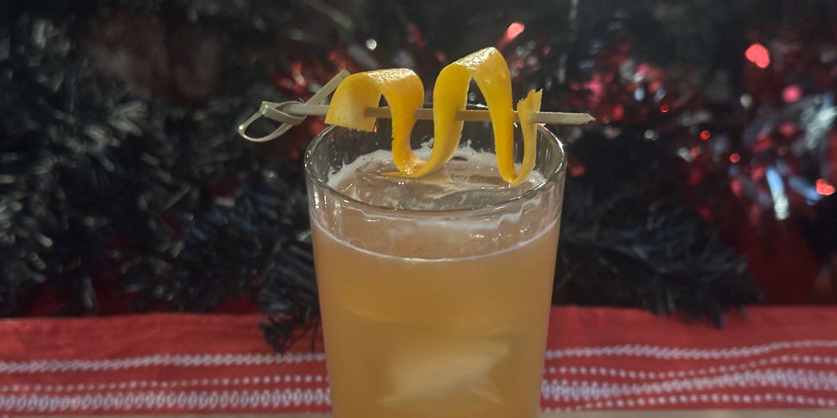 Welcome to Wonkette Happy Hour, With This Week’s Cocktail, The Wandering Rambler!